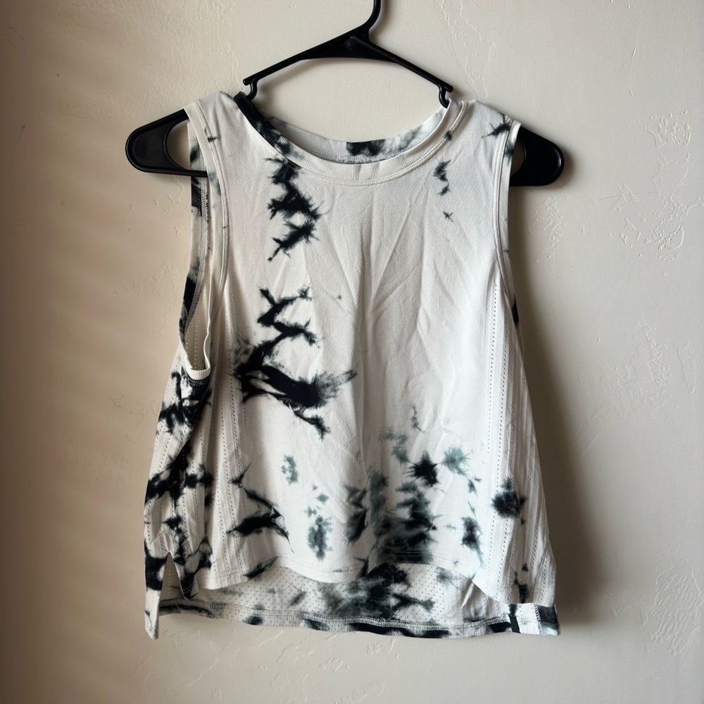 Lululemon Muscle Tank 6